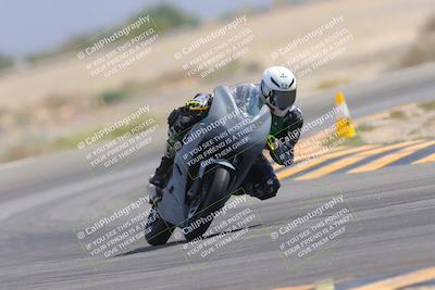 media/Sep-30-2023-SoCal Trackdays (Sat) [[636657bffb]]/Turn 15 (1120am)/